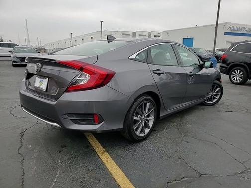 Photo 4 of 25 of 2020 Honda Civic EX