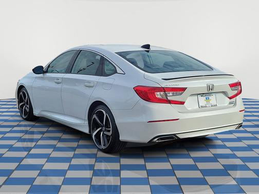 2022 Honda Accord Sport SE