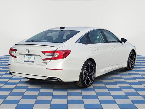 2022 Honda Accord Sport SE