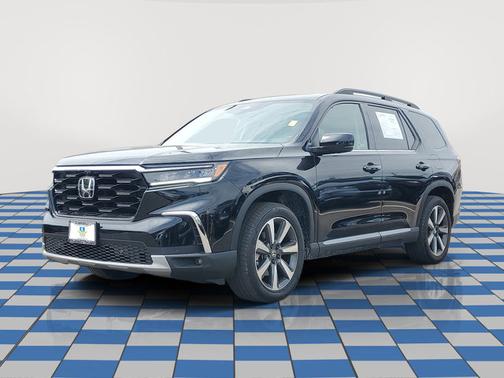 Black 2024 Honda Pilot Elite