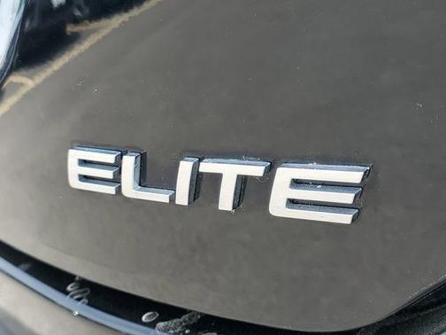 Black 2024 Honda Pilot Elite