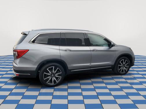 2020 Honda Pilot Touring 7-Passenger
