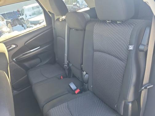 2020 Dodge Journey SE