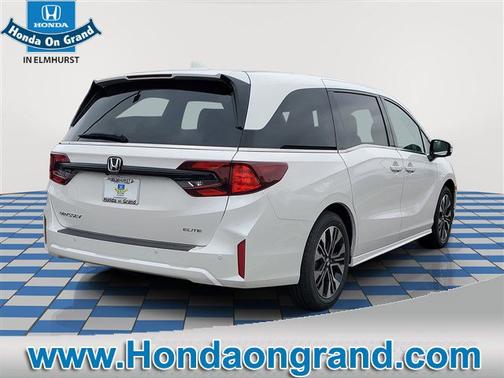 Platinum White Pearl 2026 Honda Odyssey Elite