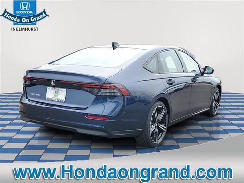 Canyon River Blue Metallic 2026 Honda Accord SE