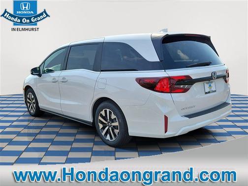 Platinum White Pearl 2026 Honda Odyssey EX-L
