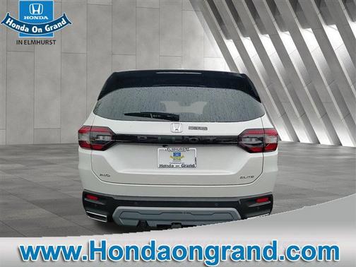 2025 Honda Pilot Elite