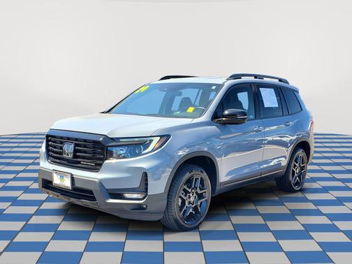 Gray 2024 Honda Passport Black Edition