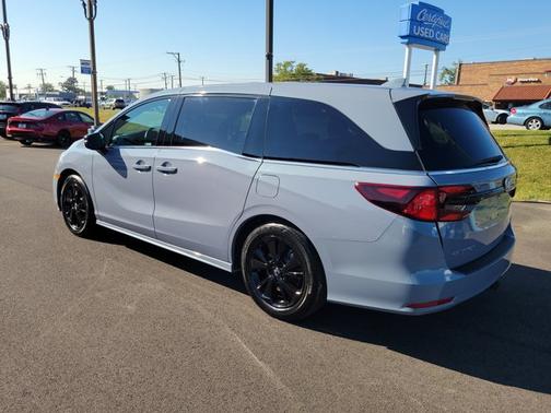 2023 Honda Odyssey Sport