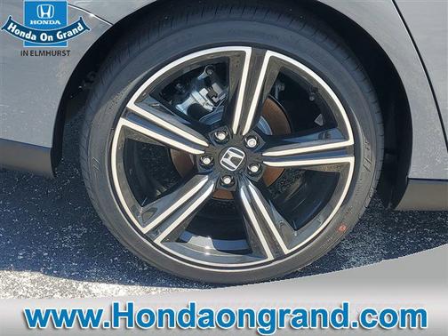 Urban Gray Pearl 2026 Honda Accord SE