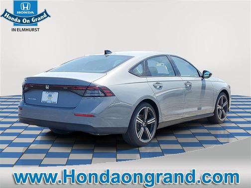 Urban Gray Pearl 2026 Honda Accord SE