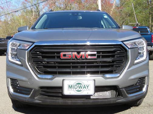 Sterling Metallic 2023 GMC Terrain SLE
