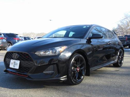 2019 Hyundai Veloster Base