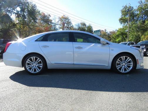 2018 Cadillac XTS Luxury