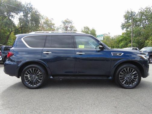 2024 INFINITI QX80 PREMIUM SELECT AWD