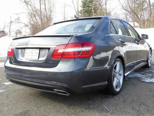 2013 Mercedes-Benz E-Class 4MATIC