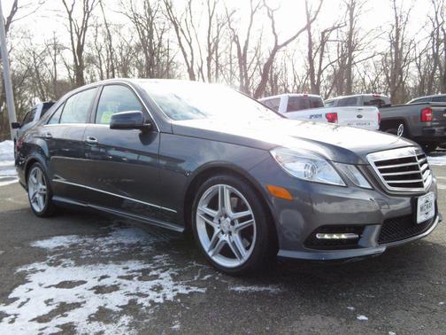 2013 Mercedes-Benz E-Class 4MATIC