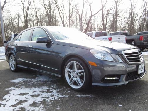 2013 Mercedes-Benz E-Class 4MATIC