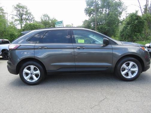 2018 Ford Edge SE