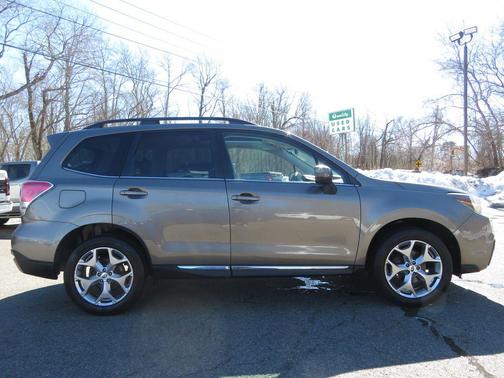 2018 Subaru Forester 2.5i Touring