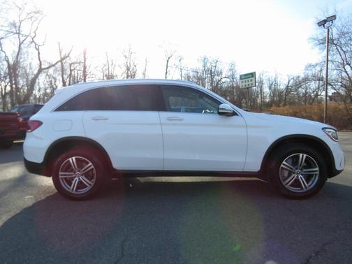 2022 Mercedes-Benz GLC 300 4MATIC