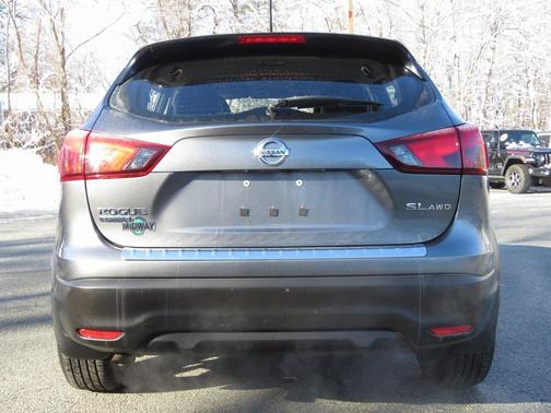 2018 Nissan Rogue Sport SL