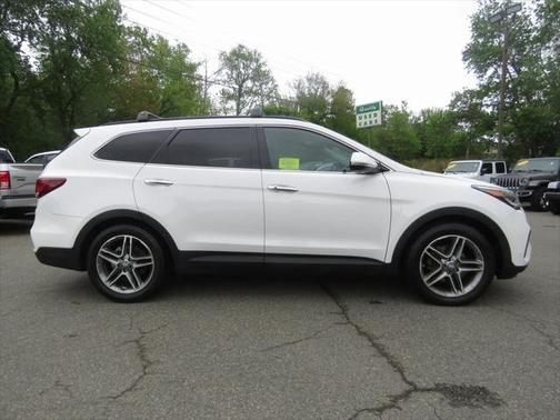 2017 Hyundai SANTA FE SE Ultimate