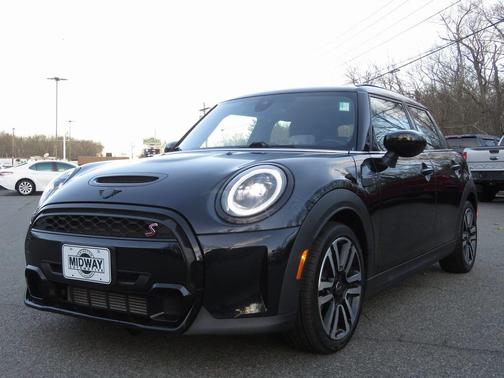 2023 MINI Hardtop Cooper S