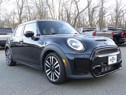 2023 MINI Hardtop Cooper S