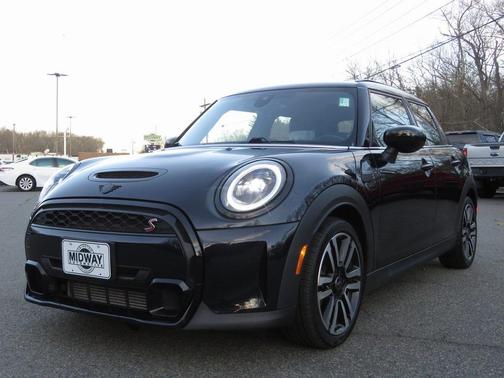 2023 MINI Hardtop Cooper S