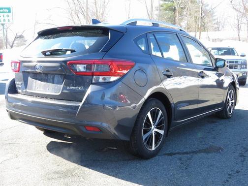 2023 Subaru Impreza Premium