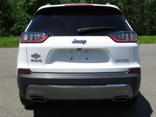 Bright White Clearcoat 2021 Jeep Cherokee Limited