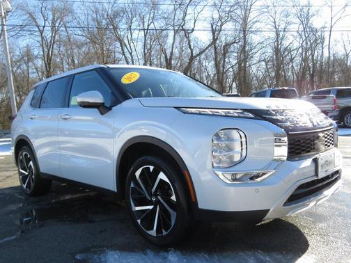 2023 Mitsubishi Outlander SE 2.5 S-AWC