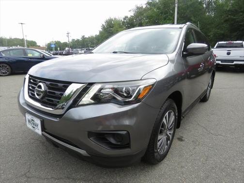 2018 Nissan Pathfinder S
