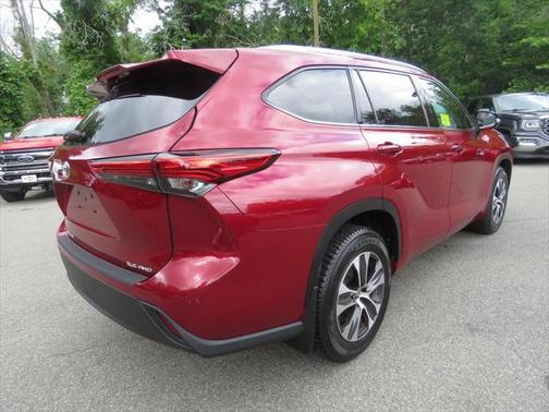 2020 Toyota Highlander XLE