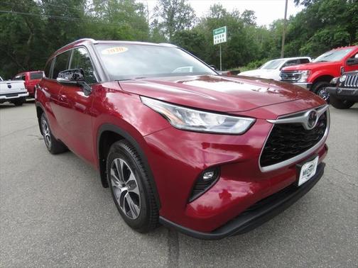 2020 Toyota Highlander XLE
