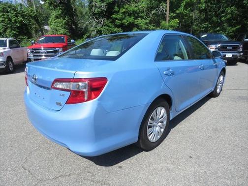 2012 Toyota Camry Hybrid LE