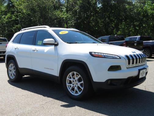 Bright White Clearcoat 2017 Jeep Cherokee Latitude