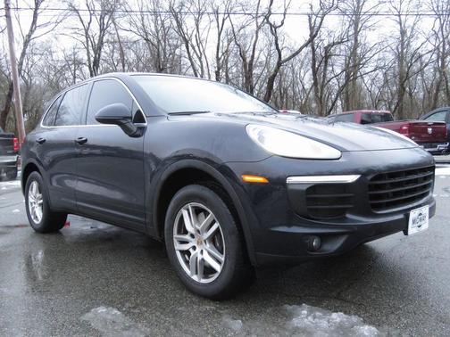 2017 Porsche Cayenne Cayenne