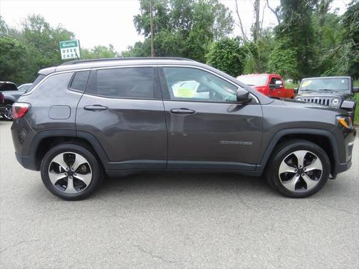 2017 Jeep New Compass Latitude