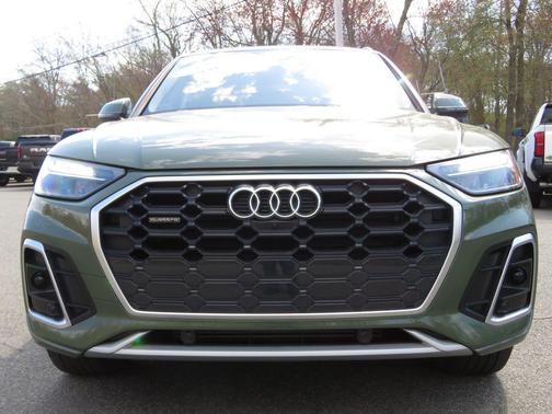 District Green Metallic 2024 Audi Q5 45 S line Premium Plus