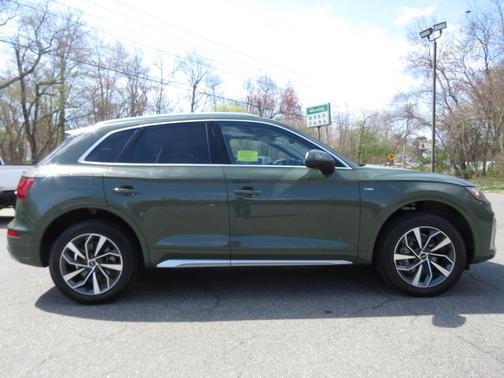 District Green Metallic 2024 Audi Q5 45 S line Premium Plus