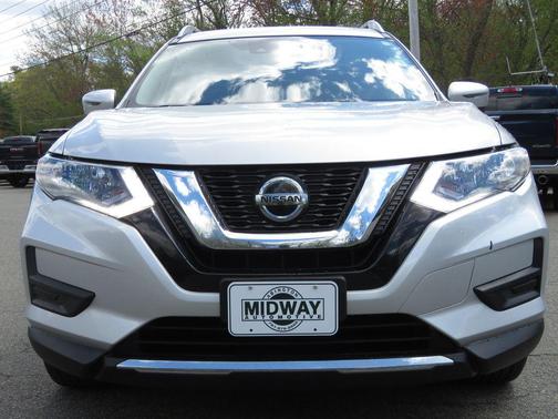 Brilliant Silver Metallic 2020 Nissan Rogue SV