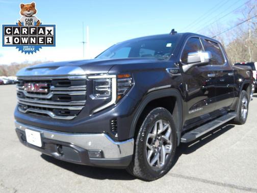 Titanium Rush Metallic 2022 GMC Sierra 1500 SLT