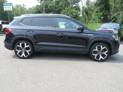 2022 Volkswagen Taos 1.5T SEL