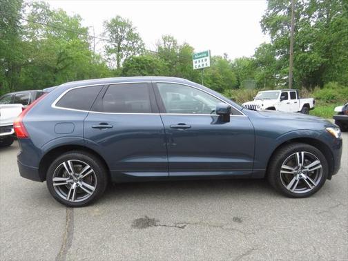 2019 Volvo XC60 T6 Momentum