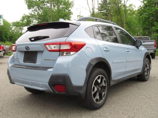 Cool Gray Khaki 2019 Subaru Crosstrek 2.0i Premium