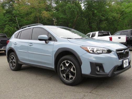 Cool Gray Khaki 2019 Subaru Crosstrek 2.0i Premium