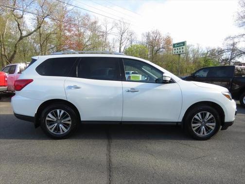 2020 Nissan Pathfinder SL 4WD