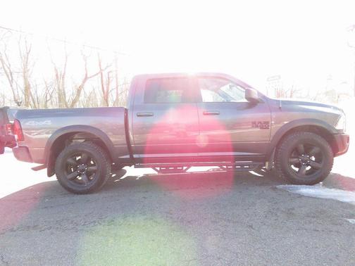 2019 RAM 1500 Classic Warlock Crew Cab 4x4 5'7' Box